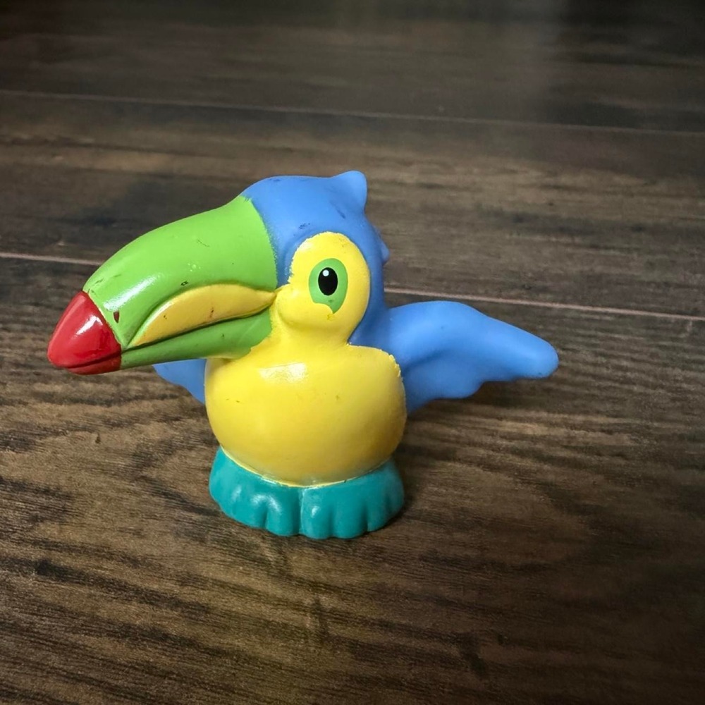 Fisher Price Little People Noah's Ark Parrot figure Replacement - Picture 2 of 2